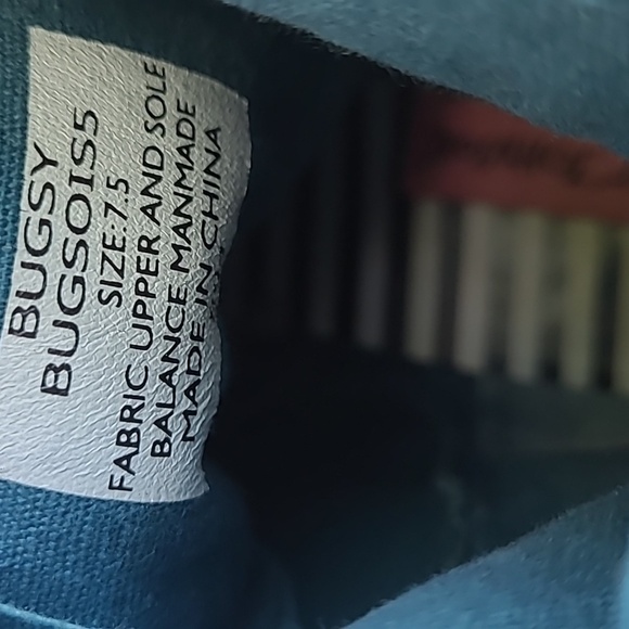 Women's Betsy Johnson Embroidered Laced Boots - Picture 5 of 12